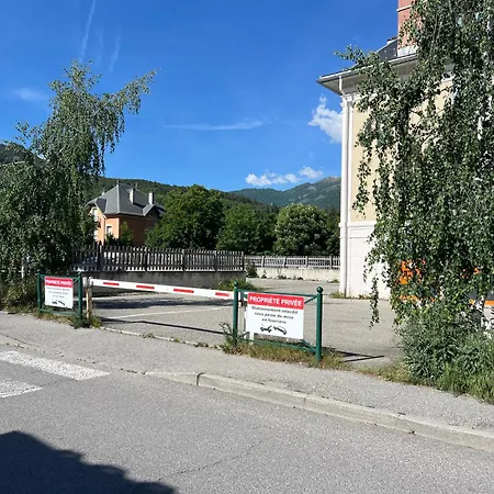 Anita -centre -parking Prive -wifi * Barcelonnette